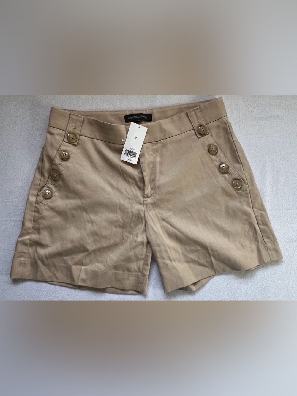 Banana Republic Khaki Sailor Shorts Size 0